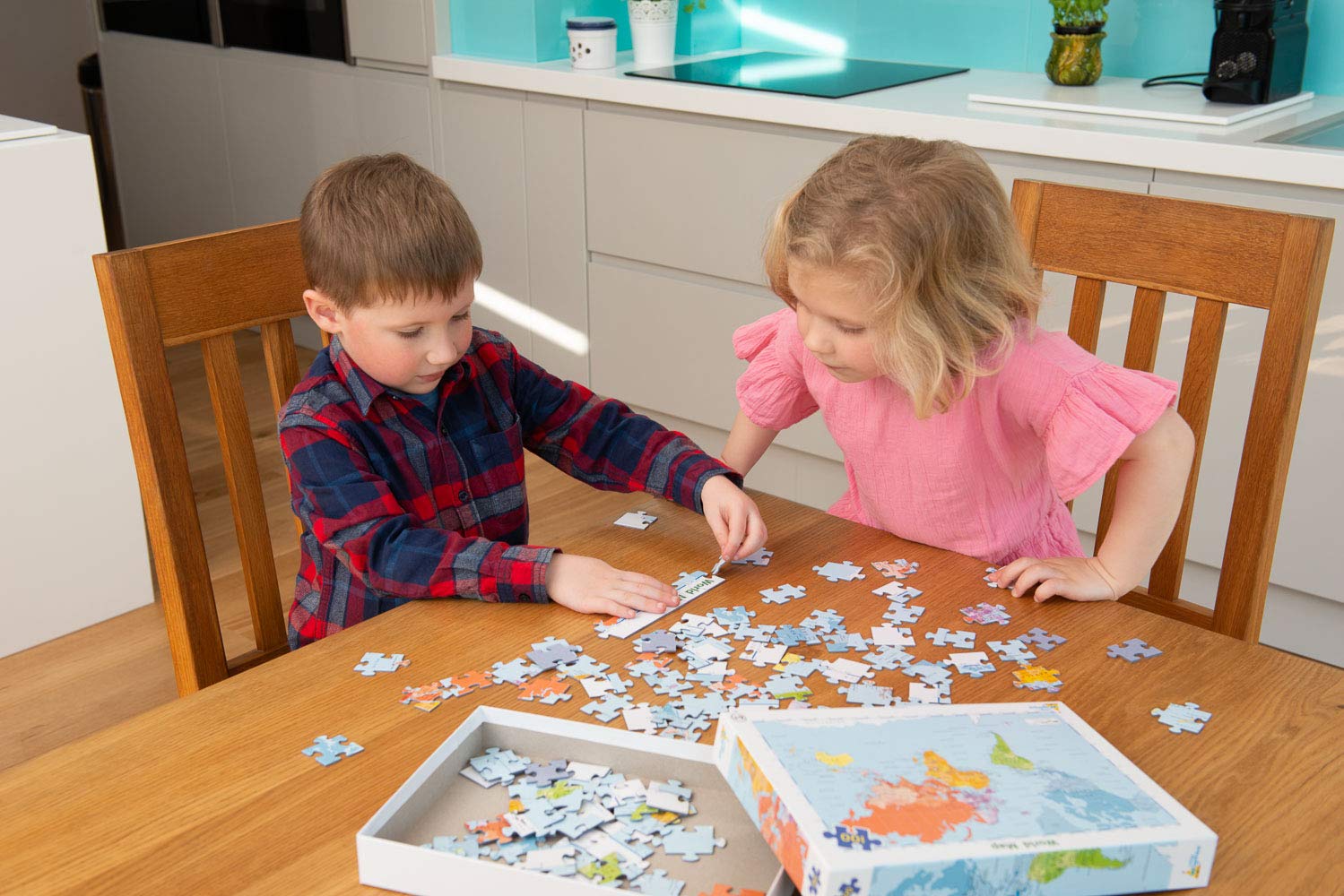 Little Wigwam World Map - 100 piece Jigsaw - Little Wigwam